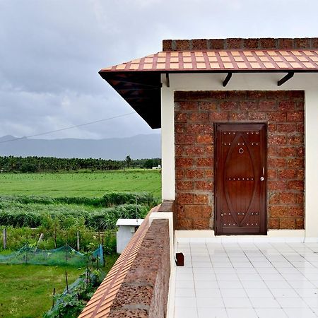 Lakshmi Illam Near Isha Yoga Adiyogi Apartment Alāndurai Exterior foto
