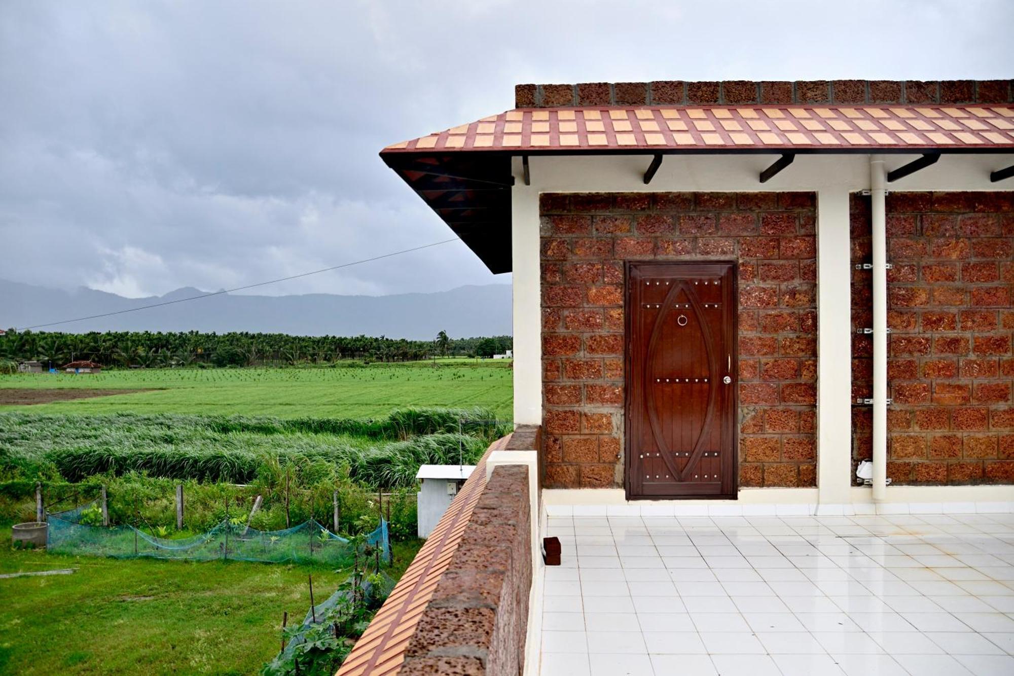 Lakshmi Illam Near Isha Yoga Adiyogi Apartment Alāndurai Exterior foto